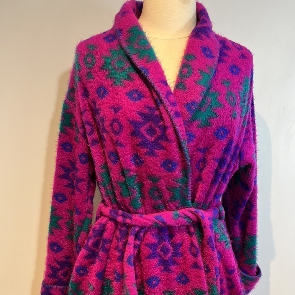 Vintage BILL BLASS Multicolor AZTEC Design Acrylic/Polyester bathrobe size M